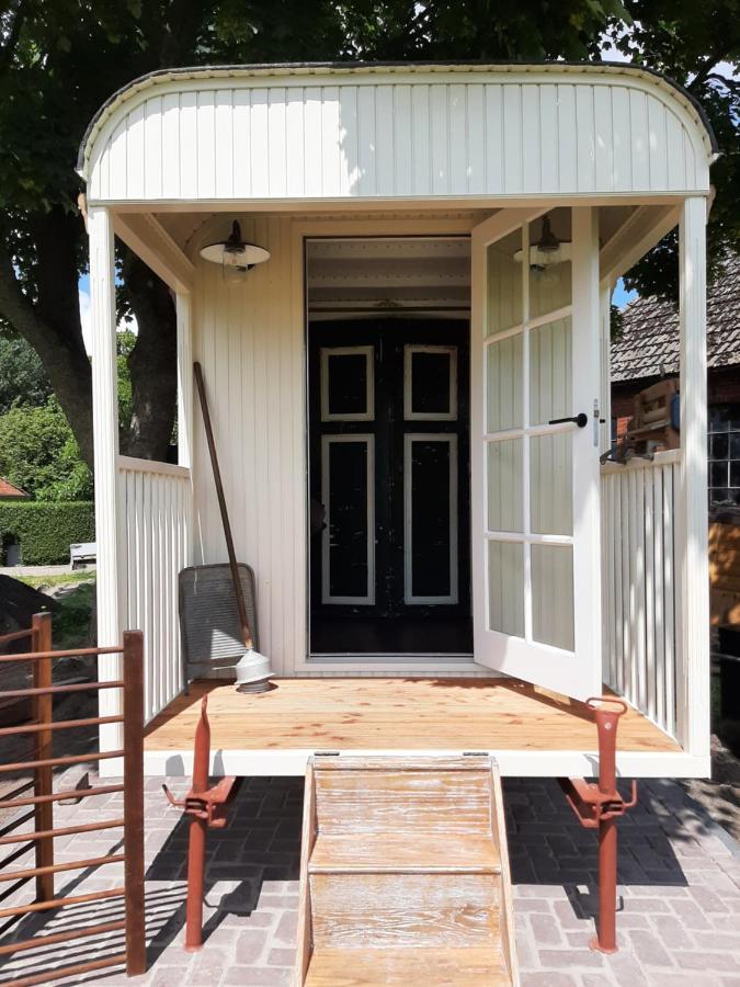 Glamping De Vrije Wind, Tentverhuur Houwerzijl Экстерьер фото